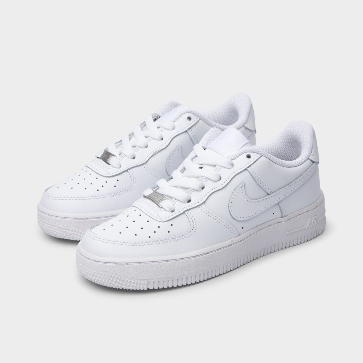 NIKE AIR FORCE 1 WHITE