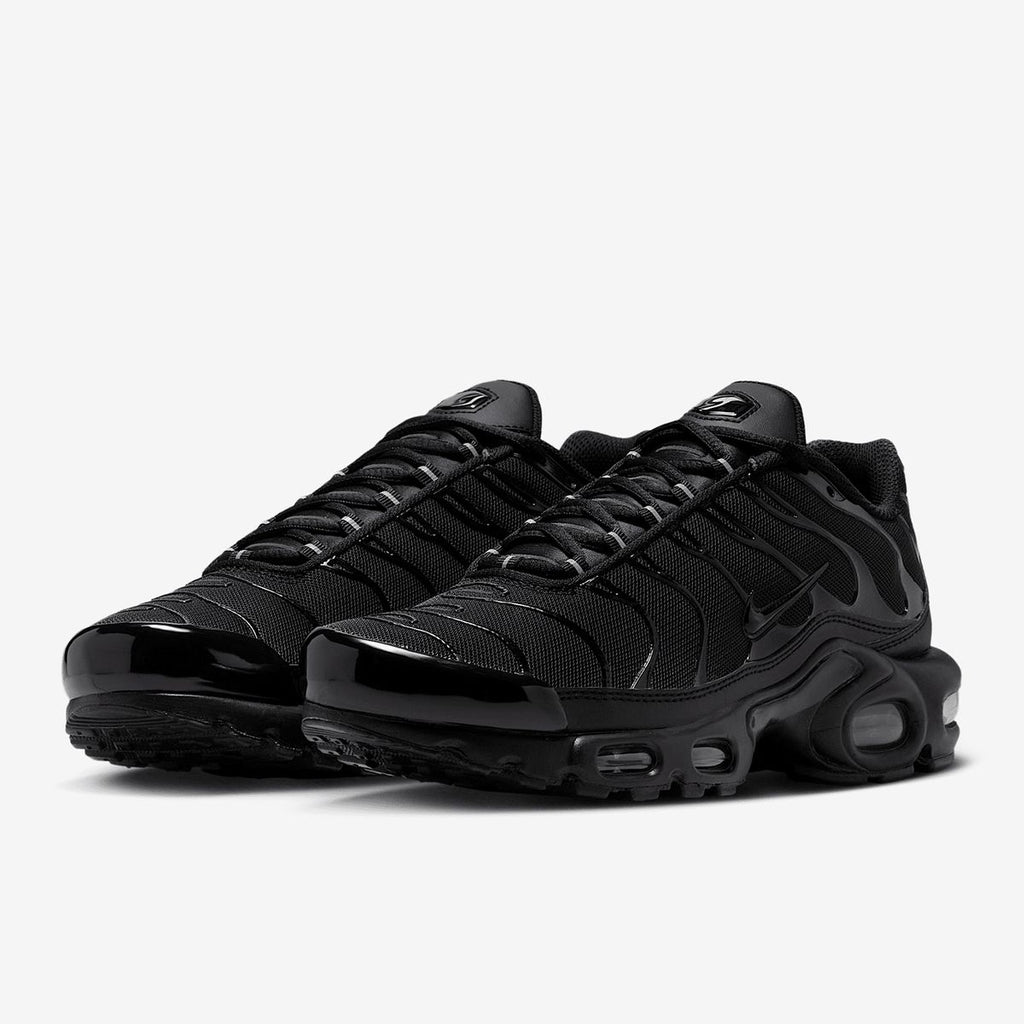 NIKE TN BLACK
