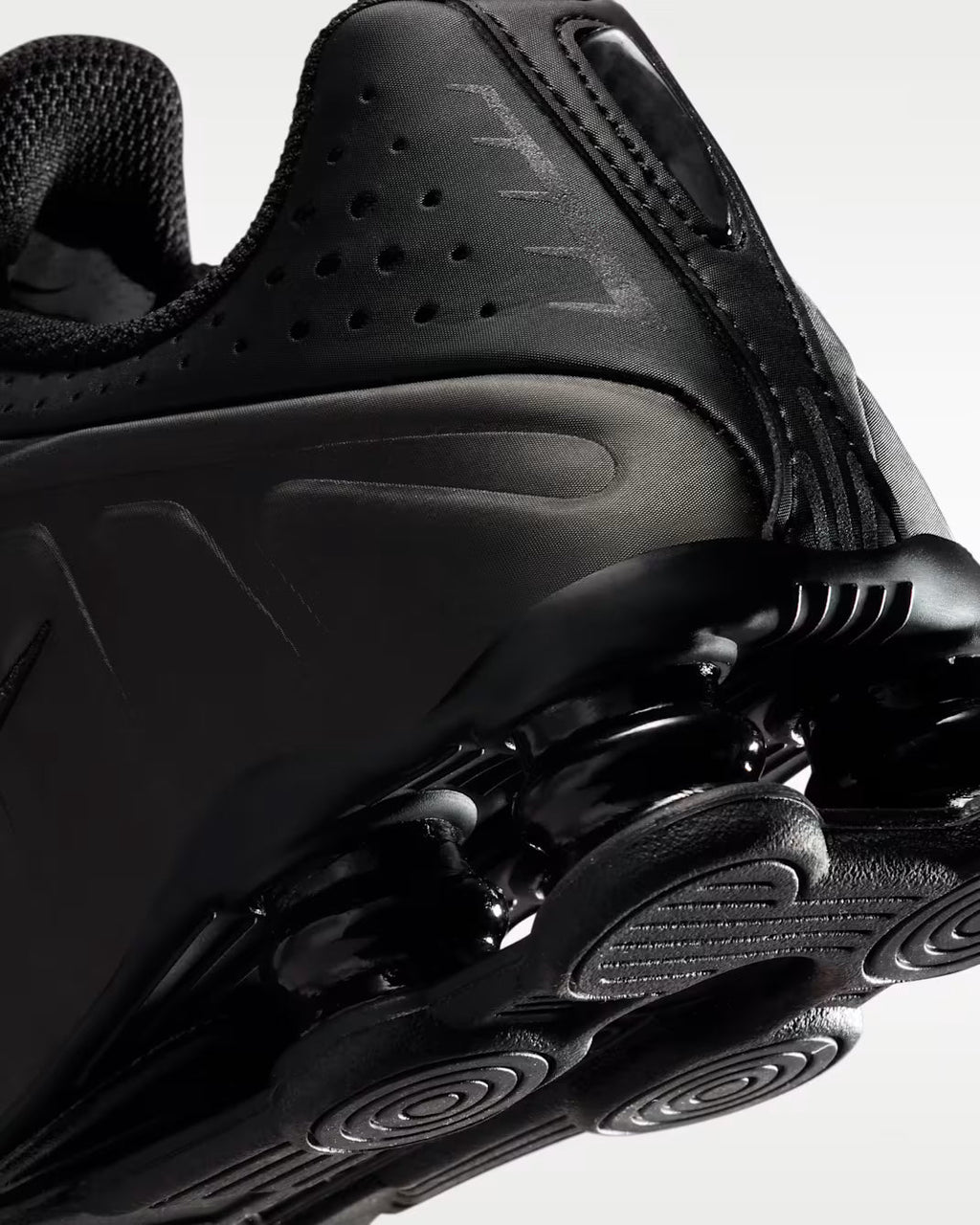 Nike Shox R4 BLACK
