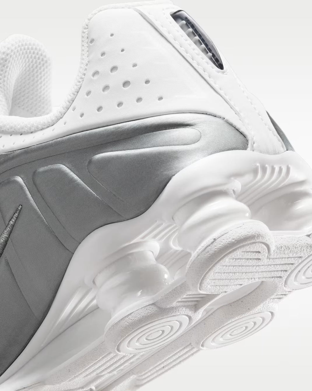 NIKE R4 WHITE