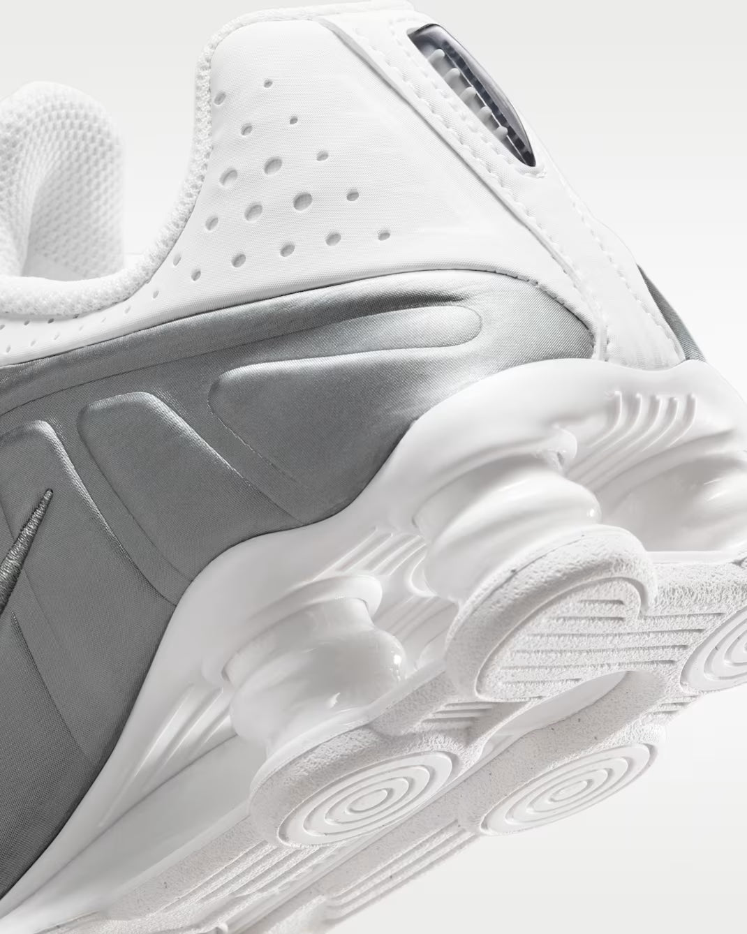 NIKE R4 WHITE