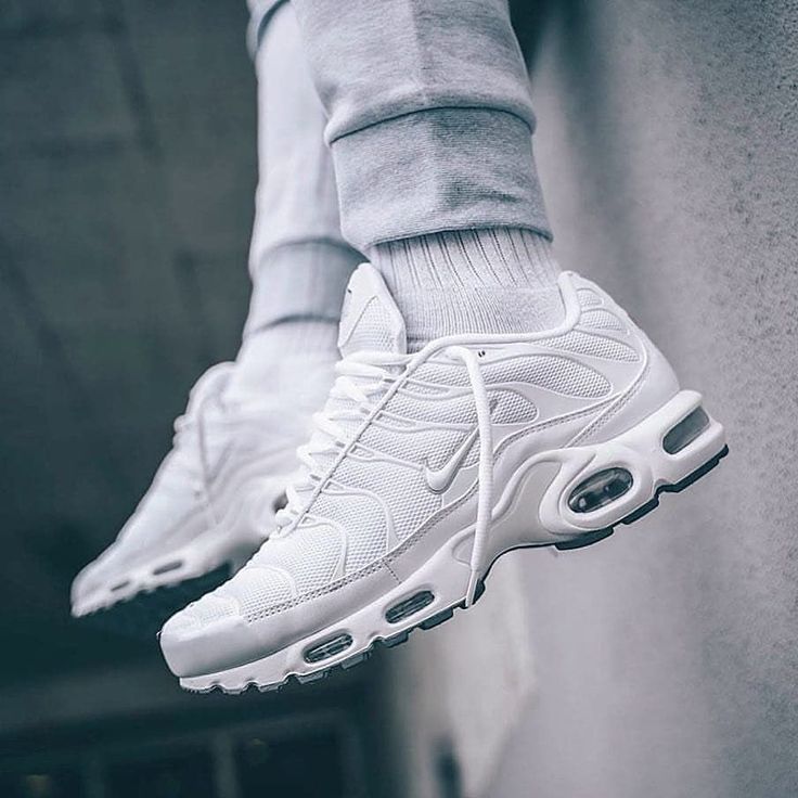 NIKE TN PLUS WHITE